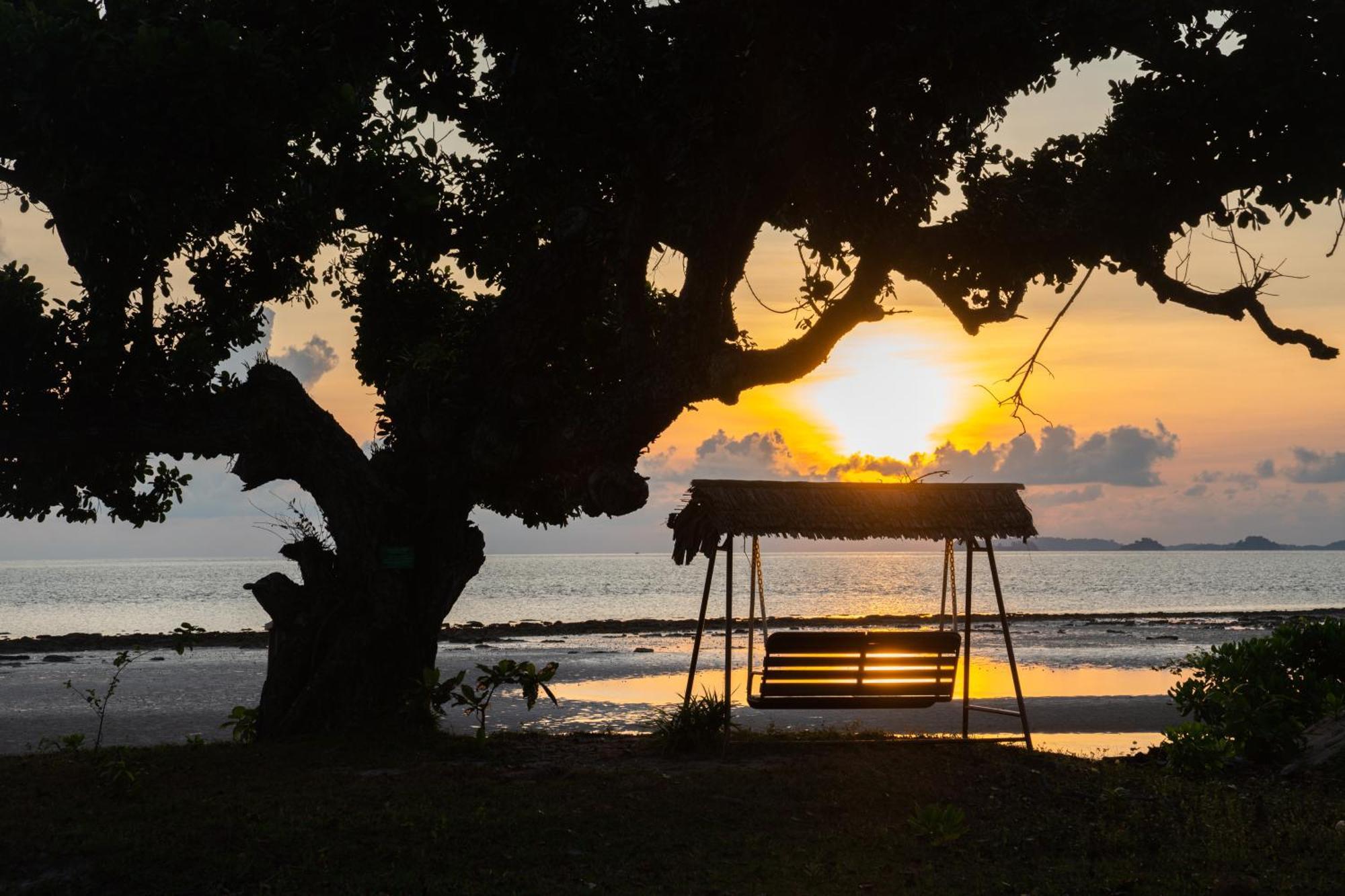 Kepri Coral Resort Galang Island 外观 照片