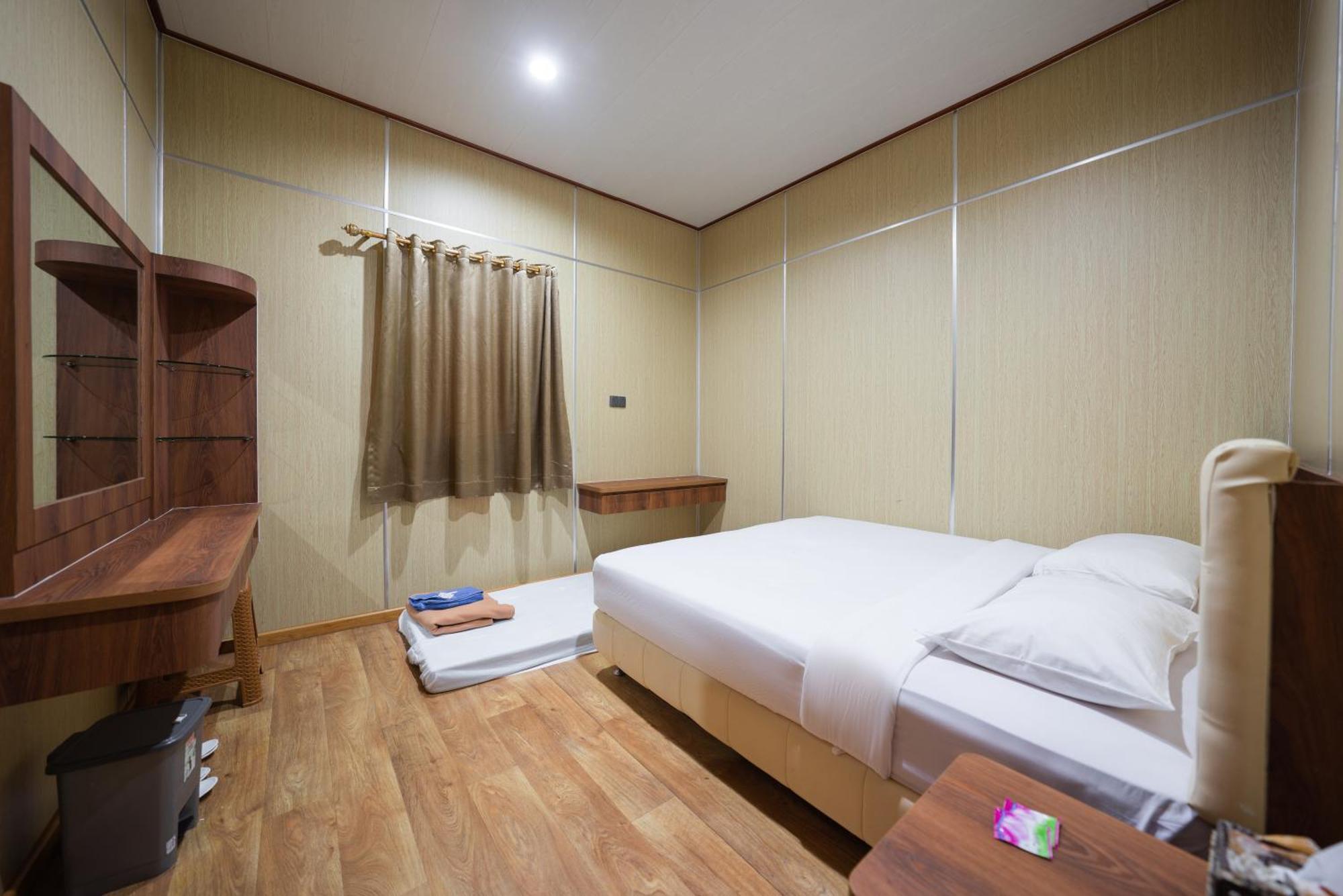 Kepri Coral Resort Galang Island 外观 照片